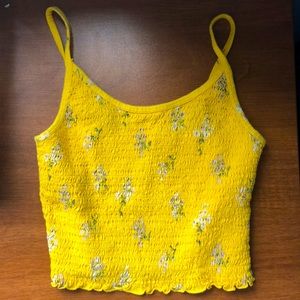 Hollister Yellow crop-top XS